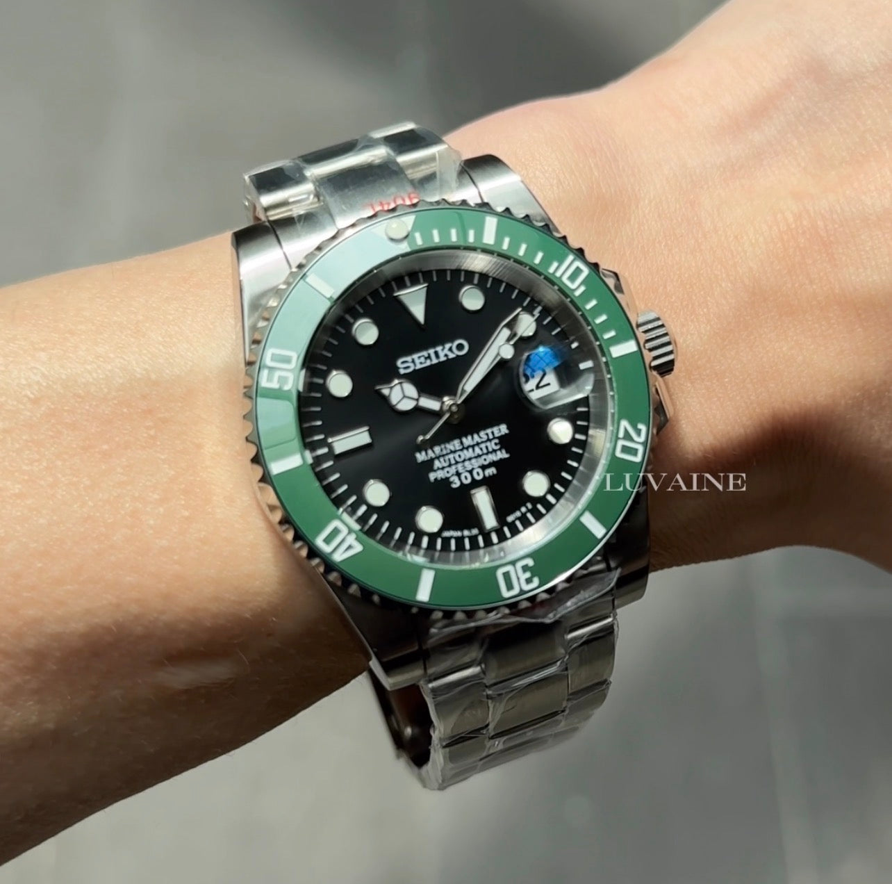 SUBMARINER ☆Starbucks仕様　nh35 mod Seiko Mod Submariner - Starbucks – Luvaine Watch